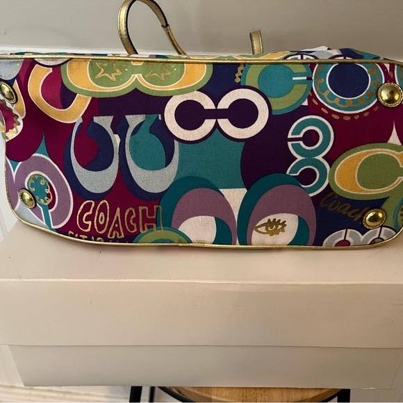 Authentic Coach Multi-Color Purse! LIKE NEW - Picture 6 of 11